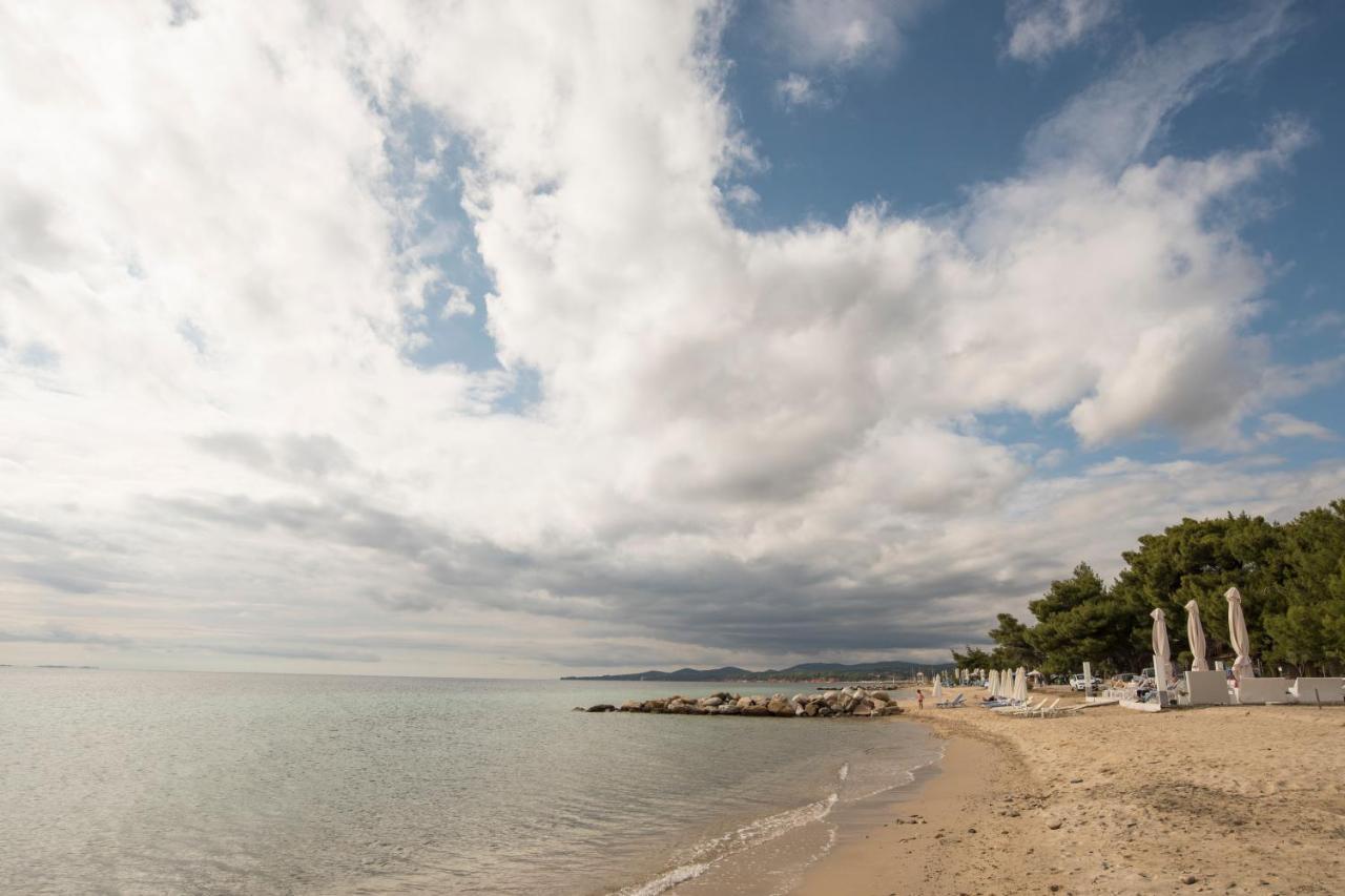 Seasidelongo Houses 1 Min From The Beach Of Nikiti Exterior foto